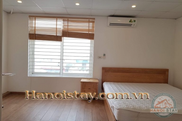 Nice one bedroom Apartment with balcony Face to West Lake, Tay Ho 11