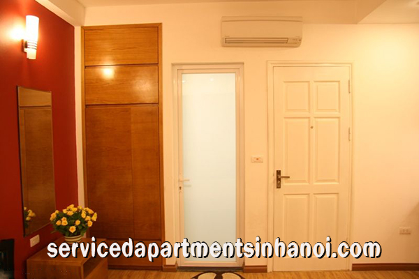 Nice Studio Apartment for Rent Near Thong Nhat Park, Dong Da 1