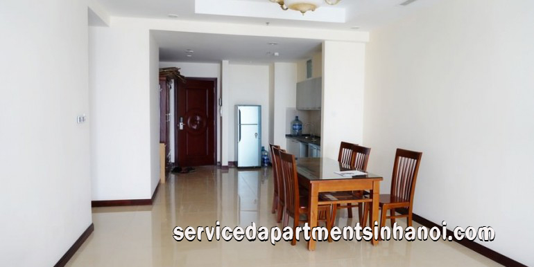 Nice Two bedroom Apartment in R1 Tower, Vinhomes Royal City 5