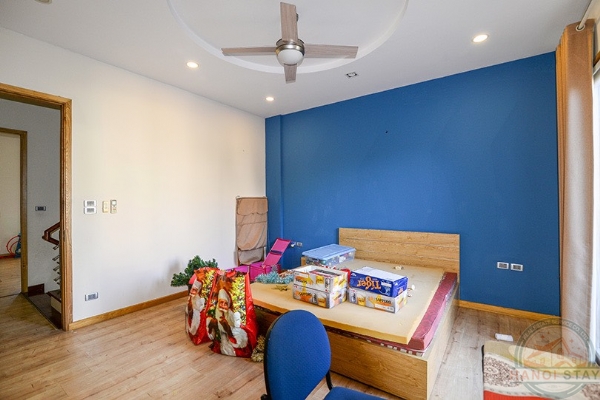 Nice Villa to lease in Vinhomes Riverside, Anh Dao Area 6