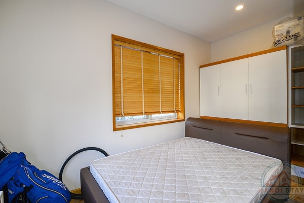 Nice Villa to lease in Vinhomes Riverside, Anh Dao Area 9