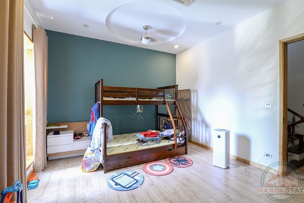 Nice Villa to lease in Vinhomes Riverside, Anh Dao Area 12