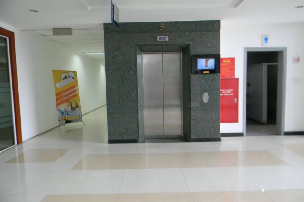 Office and office for lease at Kinh Do building, Tay Son, Dong Da district 4
