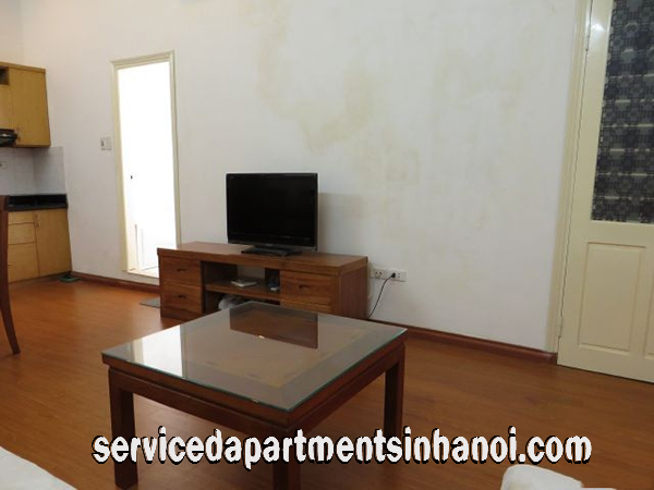 One bedroom Apartment for rent in Nam Trang st, Walking distance to Truc Bach Lake 4