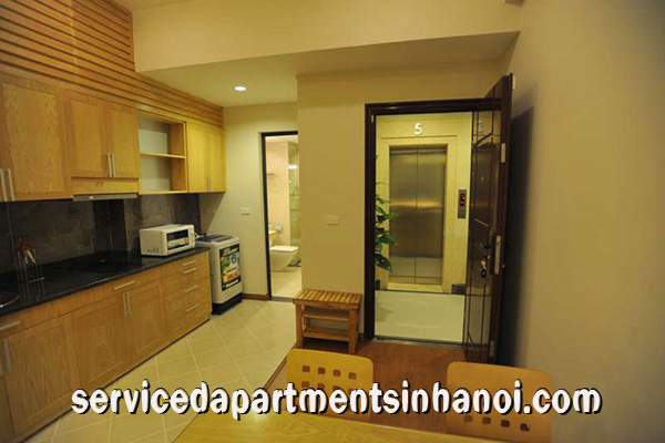 One bedroom serviced apartment with Ba Mau lake view 7