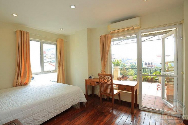 Open view & Lake view 2BR apartment Rental in Truc Bach Area, Ba Dinh 9
