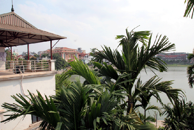 Open View Modern Apartment Rental in Au Co str, Tay Ho 1