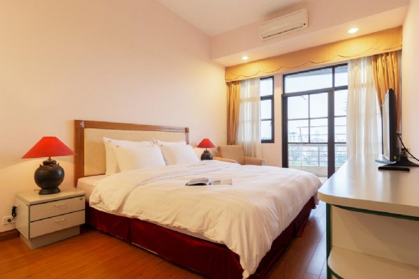 Oriental Palace Executive Villas and Apartments 2