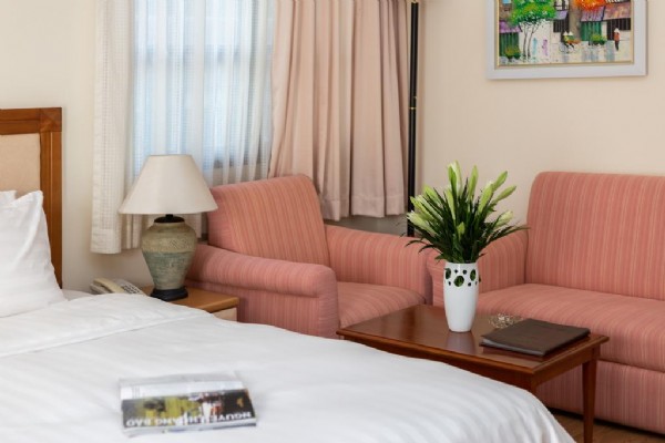 Oriental Palace Executive Villas and Apartments 25
