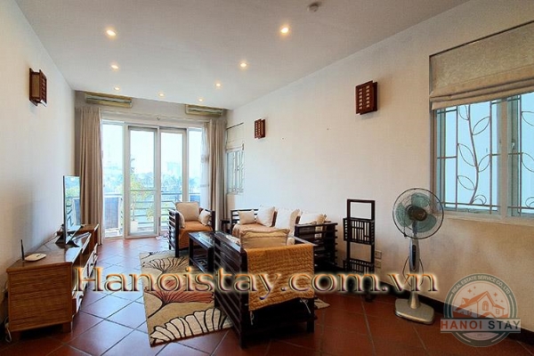 Panorama Lake View Two Bedroom Apartment Rental in Truc Bach Area, Ba Dinh 2