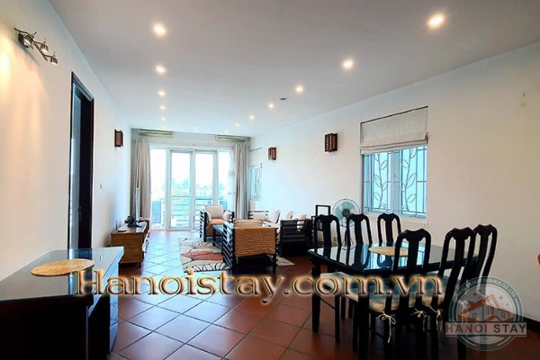 Panorama Lake View Two Bedroom Apartment Rental in Truc Bach Area, Ba Dinh 4