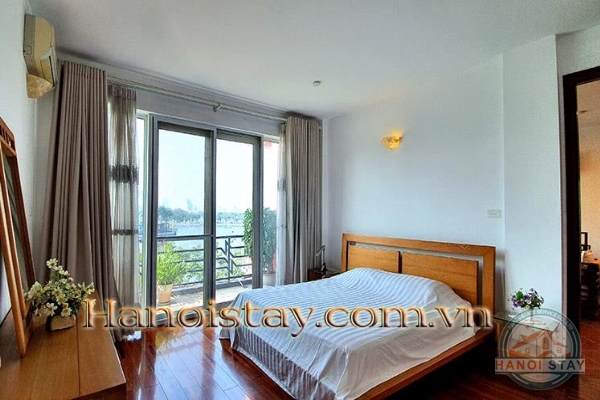 Panorama Lake View Two Bedroom Apartment Rental in Truc Bach Area, Ba Dinh 14