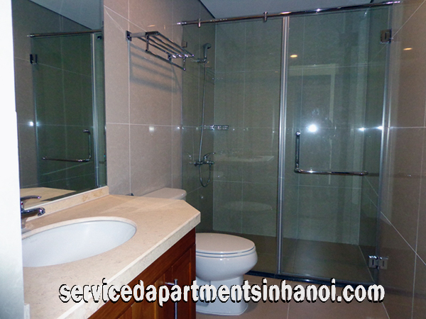 Party Furnished Spacious Three bedroom for lease in Vinhomes Royal City 7