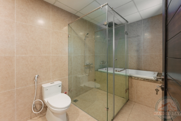 Peaceful 4BR Apartment with Beautiful Design and Lake Views in Xuan Dieu, Tay Ho 16