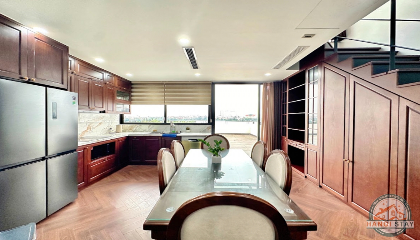 PENT HOUSE APARTMENT FOR RENT IN NHAT CHIEU AREA, TAY HO 3