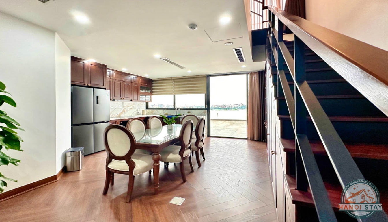 PENT HOUSE APARTMENT FOR RENT IN NHAT CHIEU AREA, TAY HO 5
