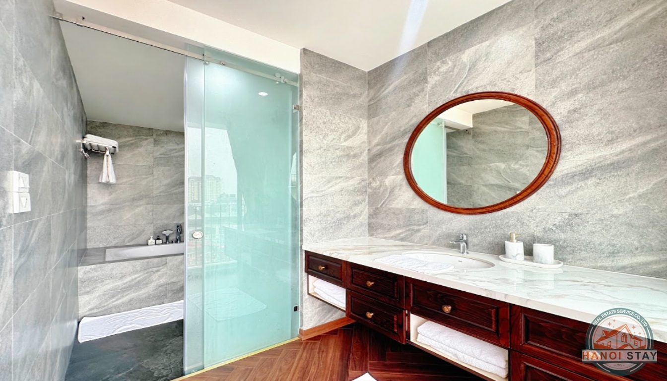 PENT HOUSE APARTMENT FOR RENT IN NHAT CHIEU AREA, TAY HO 10