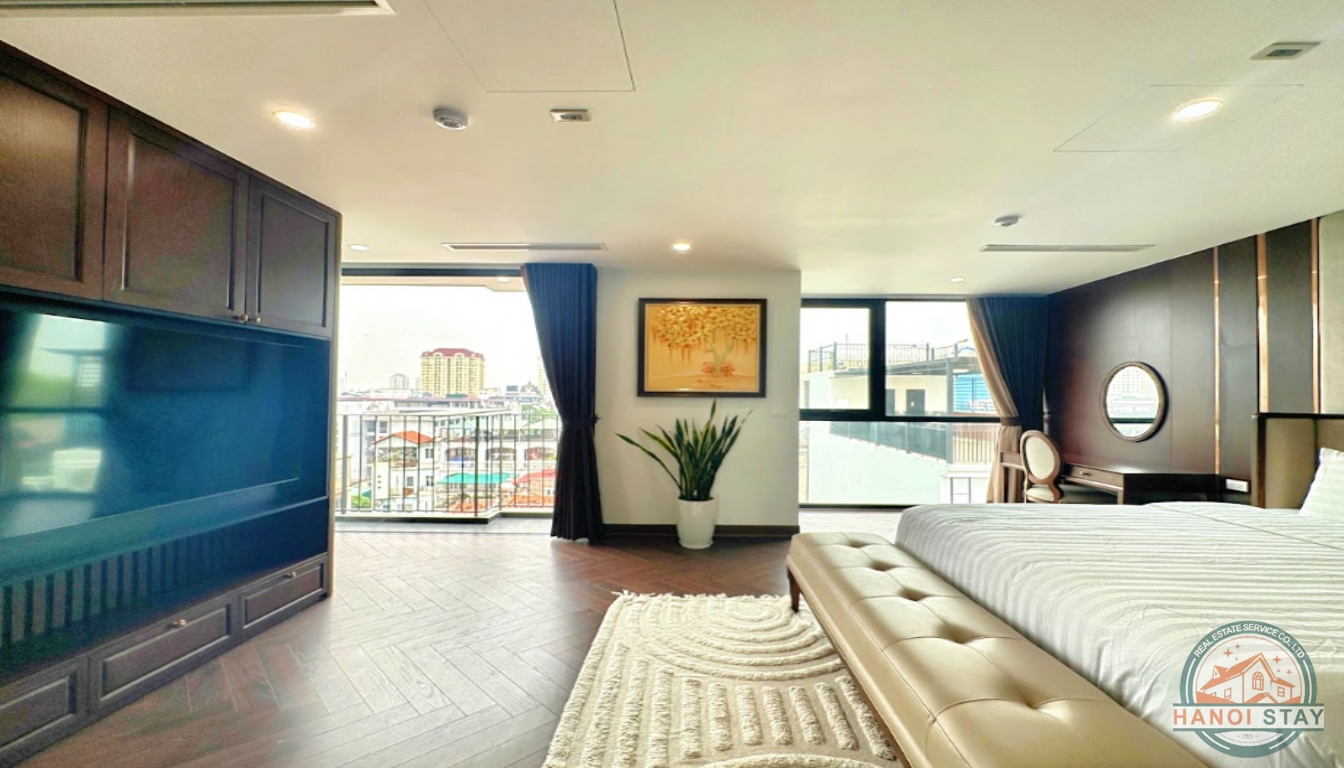 PENT HOUSE APARTMENT FOR RENT IN NHAT CHIEU AREA, TAY HO 7