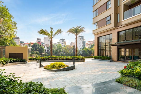 PENTHOUSE FOR RENT | 3 BEDROOMS | 411 SQM | LAKE VIEW | HANOI 3