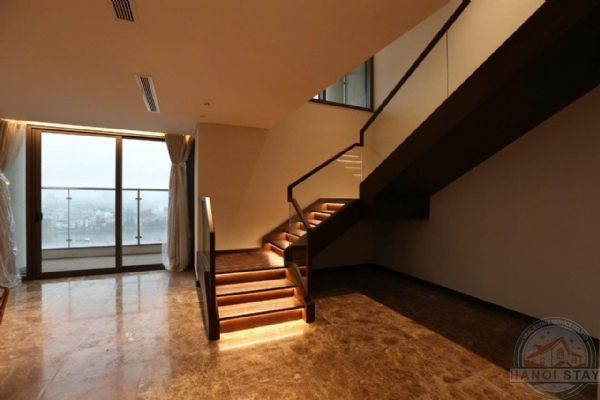 PENTHOUSE FOR RENT | 3 BEDROOMS | 411 SQM | LAKE VIEW | HANOI 10