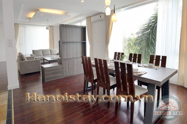 *Perfect West Lake View Four-bedroom apartment Rental in Quang Khanh Area* 2