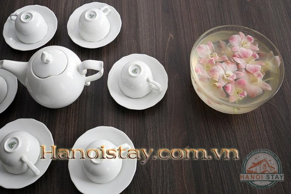 *Perfect West Lake View Four-bedroom apartment Rental in Quang Khanh Area* 6