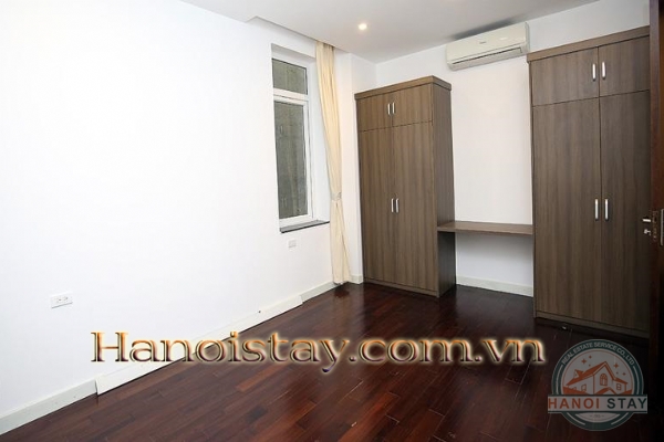 *Perfect West Lake View Four-bedroom apartment Rental in Quang Khanh Area* 22