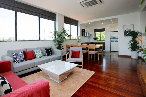 *Premier Scenic 4-bedroom apartment Rental in Tay Ho with a big balcony and green view sightseeing*