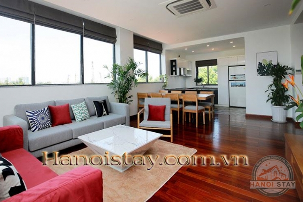 *Premier Scenic 4-bedroom apartment Rental in Tay Ho with a big balcony and green view sightseeing* 2