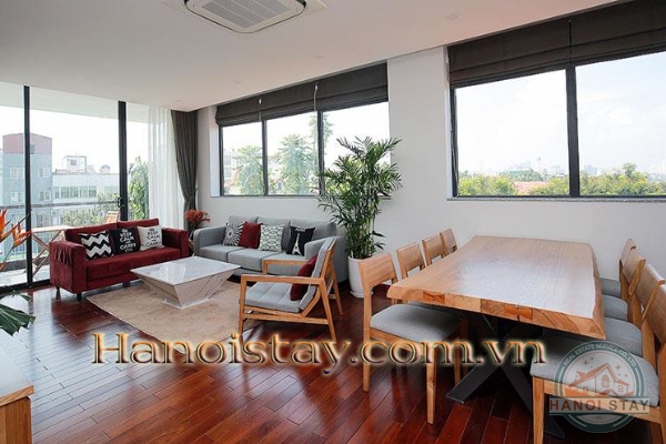 *Premier Scenic 4-bedroom apartment Rental in Tay Ho with a big balcony and green view sightseeing* 4