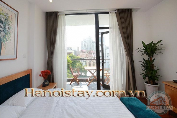 *Premier Scenic 4-bedroom apartment Rental in Tay Ho with a big balcony and green view sightseeing* 5