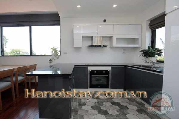 *Premier Scenic 4-bedroom apartment Rental in Tay Ho with a big balcony and green view sightseeing* 15