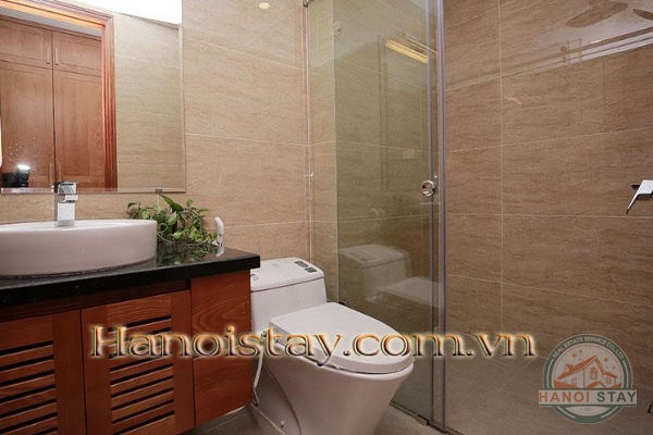 *Premier Scenic 4-bedroom apartment Rental in Tay Ho with a big balcony and green view sightseeing* 19