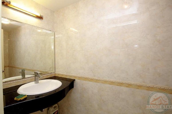 *Premier Scenic Lake View 03 Bedroom Apartment Near Ciputra Area, Tay Ho* 2