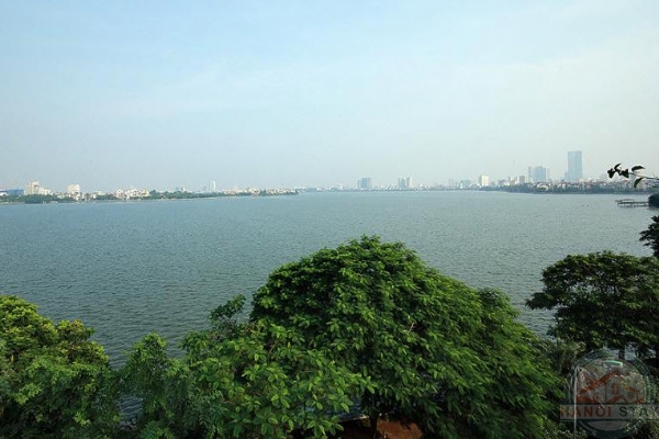 *Premier Scenic Lake View 03 Bedroom Apartment Near Ciputra Area, Tay Ho* 8