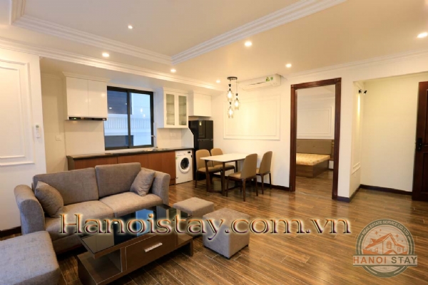 *Premium Truc Bach Lake View Two Bedroom Apartment Rental in Tran Vu street, Ba Dinh* 1