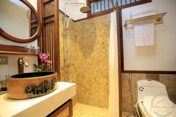 Prime Location, Unbeatable Style: Rent Your Deluxe 2BR apartment for rent in Hoan Kiem 13