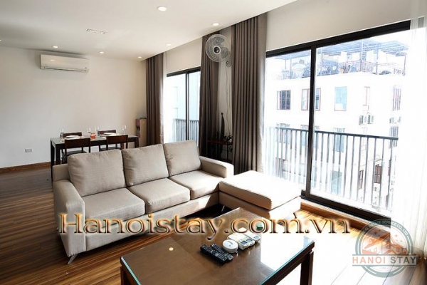 *Quality 4 star serviced apartment Rental right on the windy West Lake* 2