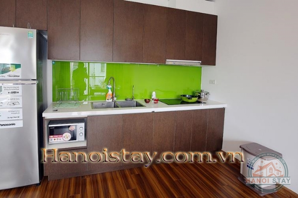 *Quality 4 star serviced apartment Rental right on the windy West Lake* 5