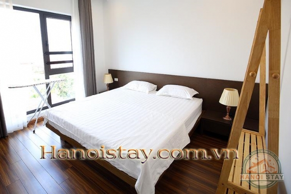 *Quality 4 star serviced apartment Rental right on the windy West Lake* 10