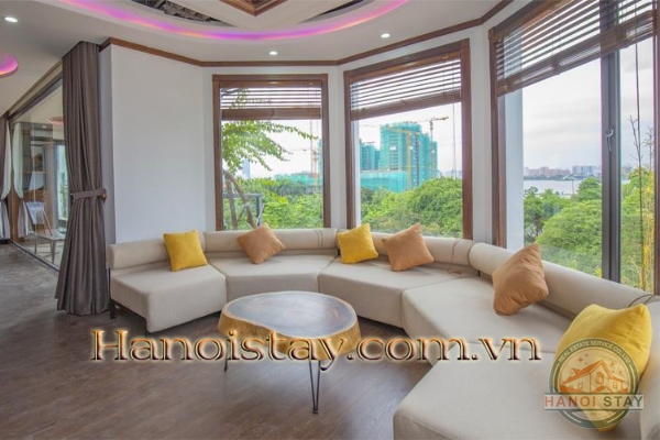 *Quality 5 star fabulous 4 Bedroom Apartment Rental located right on the windy West Lake, Tay Ho* 2