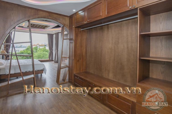 *Quality 5 star fabulous 4 Bedroom Apartment Rental located right on the windy West Lake, Tay Ho* 18