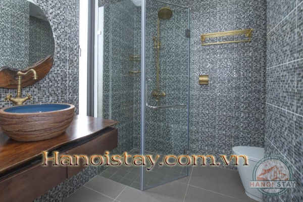 *Quality 5 star fabulous 4 Bedroom Apartment Rental located right on the windy West Lake, Tay Ho* 27