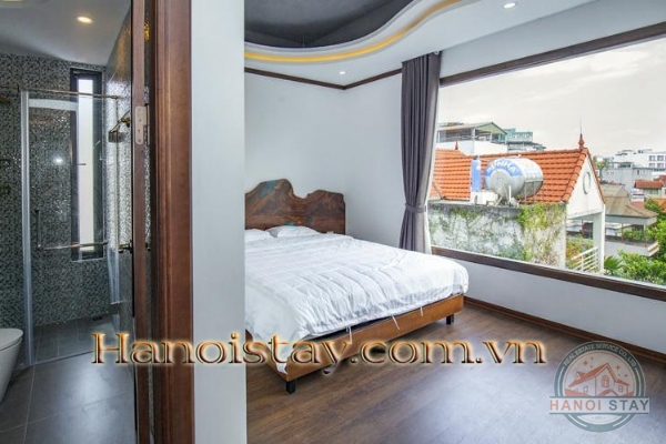 *Quality 5 star fabulous 4 Bedroom Apartment Rental located right on the windy West Lake, Tay Ho* 30