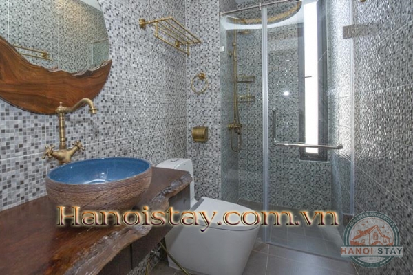 *Quality 5 star fabulous 4 Bedroom Apartment Rental located right on the windy West Lake, Tay Ho* 34