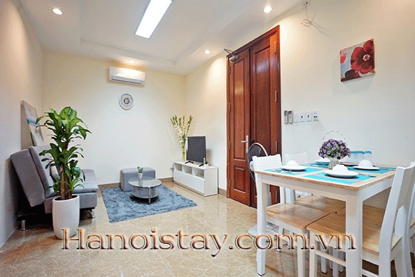 QUEEN APARTMENT IN BA DINH - STUNNING - 2 ROOMS with OPEN VIEW 3