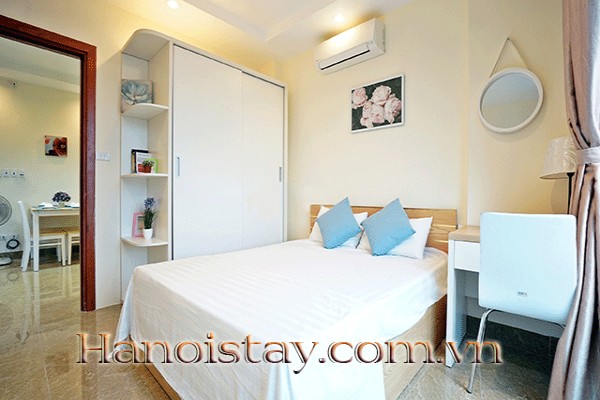 QUEEN APARTMENT IN BA DINH - STUNNING - 2 ROOMS with OPEN VIEW 12
