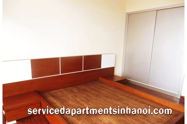 Reasonable Price Two bedroom apartment rental in R2 Tower, Vinhomes Royal City 4