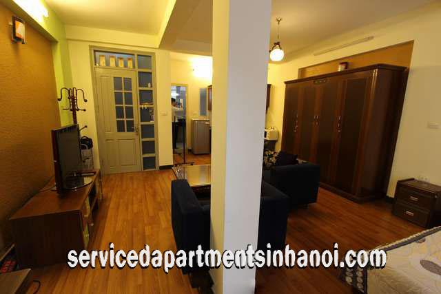 Rent a Nice & Cheap Apartment in Kim Ma street, Ba Dinh 4