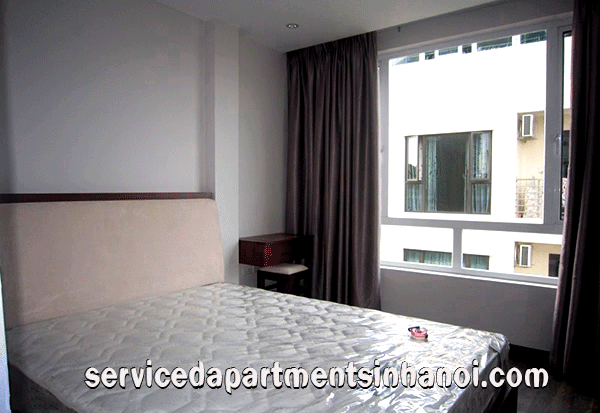 Rental one bedroom apartment in Truc Bach area, Good quality furniture 2